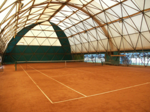 Campo da tennis al coperto circolo Polisportiva Pontelungo Bologna